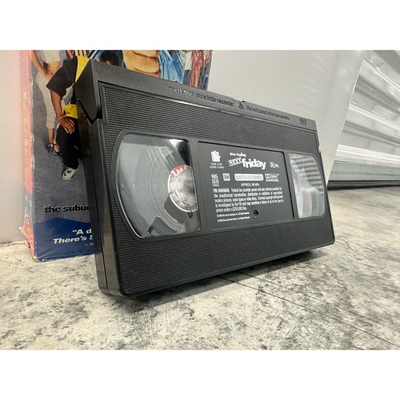 Next‎ Friday VHS with Spanish Subtitles - Picture 5 of 8